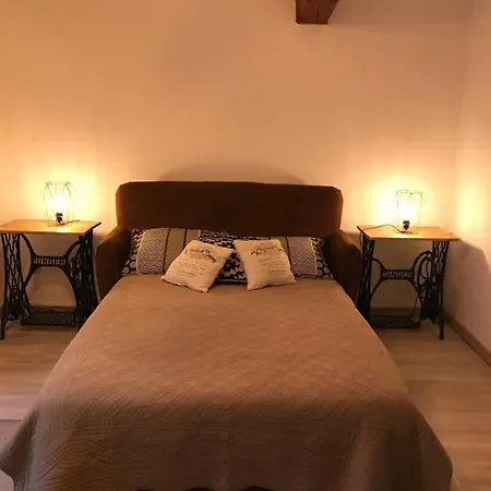 Le Grenier De Manée Villemoustaussou